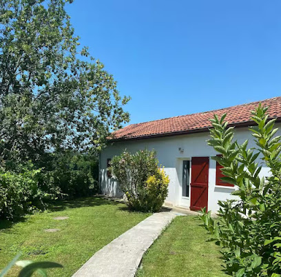 Gite Botiga, Gîte à Saint-Jean-le-Vieux