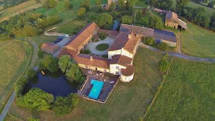 Le Logis Du Chatelier, Gîte à Bressuire