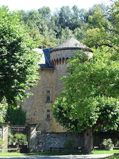 Château des Ondes, Gîte à Salles-la-Source