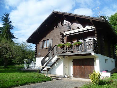 Le Chalet de Lécy, Gîte à Charvonnex