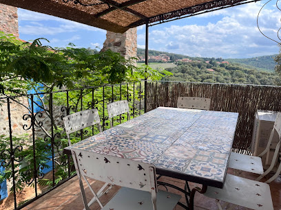 Mas Picagnol - Gîte Orchidée, Gîte à Oms