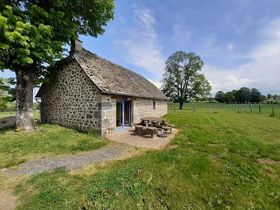 Le Vedelat - Gîtes de France, Gîte à Thérondels