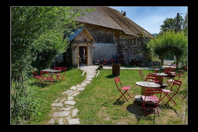 Gîtes de La Fabrique des Bauges : Ferme culturelle Les Bauges Annecy Aix les Bains Chambery SAVOIE, Gîte à Lescheraines