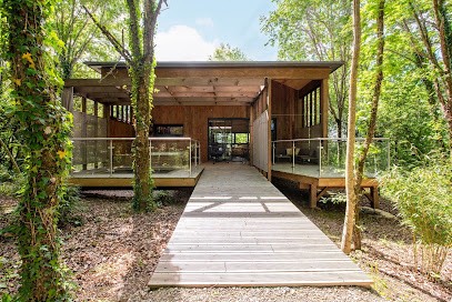 Ségala & Spa - Cabanes Romantiques Insolites Avec Spa - Luxe Et Nature, Gîte à Naucelle