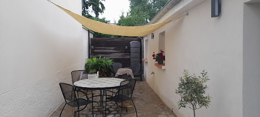 Gîte Le Dionysien, Gîte à Saint-Denis-de-l'Hôtel