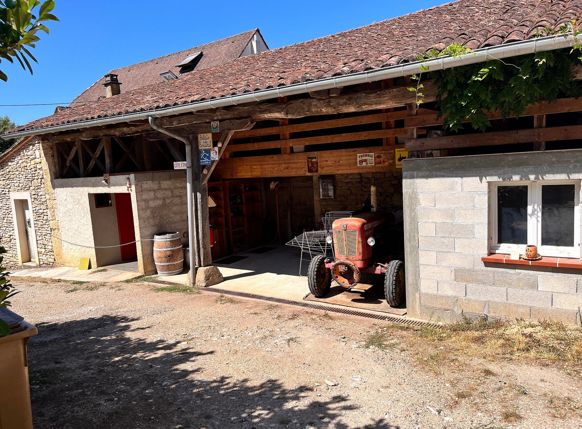 Le Relais de Pasturat, Gîte à Arcambal
