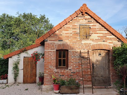 Maison Du Bonheur, Gîte à Saint-Martin-en-Bresse
