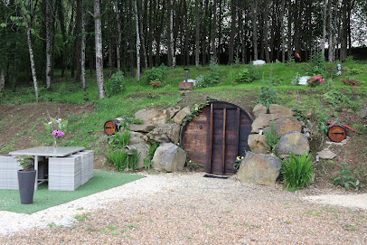 Etang De La Gourdiniére, Gîte à Landisacq