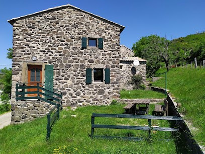 gite à la ferme chanrevert Ardèche, Gîte à Gourdon