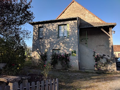 Gîte L'Eglantine, Gîte à Sigy-le-Châtel