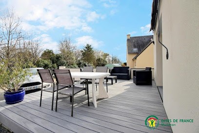 GITE LES AJONCS D OR, Gîte à Marzan