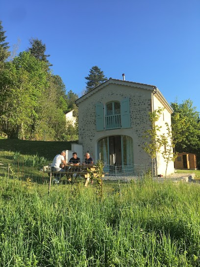 La Grange De L'Hommet, Gîte à Die