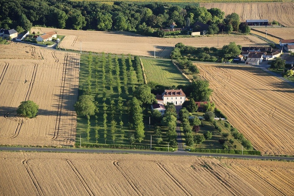 La Massonnière Gîte And Bed And Breakfast, Gîte à Mondion