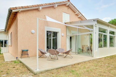 Le Cottage Bien-Etre Jacuzzi Piscine Chauffée - Gîte, Gîte à Peyrole
