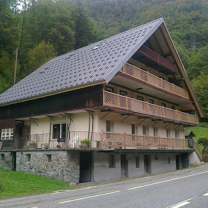 Auberge Des Roches, Gîte à Queige