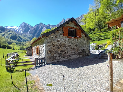 L 'Authentik Accous, Gîte à Accous