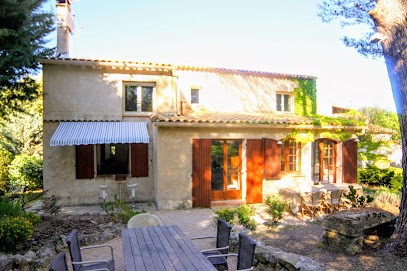 CASA Amanda, Gîte à Mimet