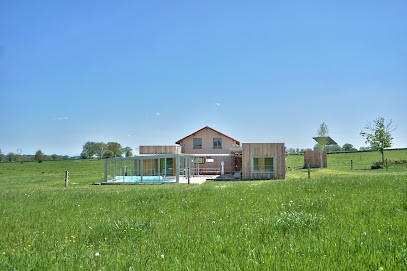 GITE LE NID, La Ferme des Charolaises, Gîte à Saint-Forgeux-Lespinasse