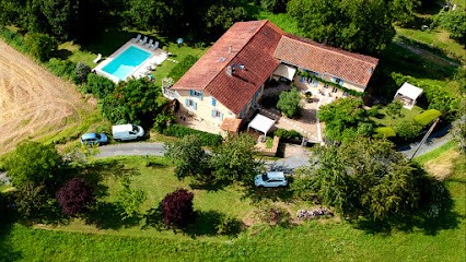 Le Pommier Gites, Gîte à Ribérac