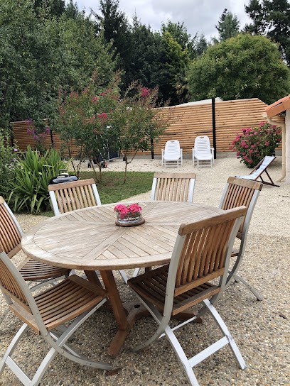 Gîte *** « Les Reflets De La Charente » Chauvin Isabelle, Gîte à Condac