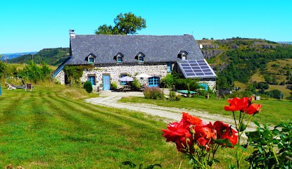 Gîte La Boria de Peire (prévu pour handicapés), Gîte à Saint-Bonnet-de-Condat