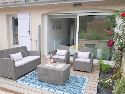 Le Villard, Gîte à Reyrieux