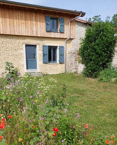 Gîte La Canopée Isère Vercors, Gîte à Serre-Nerpol