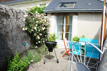 Gîte L'ancienne Maréchalerie, Gîte à Pocé-sur-Cisse