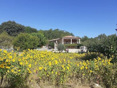 gite le Mas saint géniès, Gîte à La Boissière