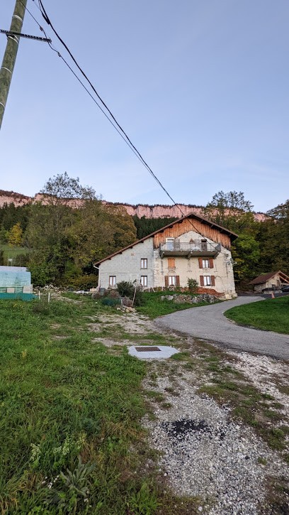 Gite-Les-Sources, Gîte à Saint-Julien-en-Vercors