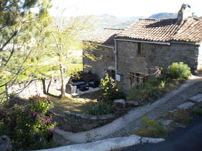 Gîte O Caillou, Gîte à Saint-Georges-de-Luzençon