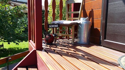 La Roulotte Des Bertranges, Gîte à Raveau