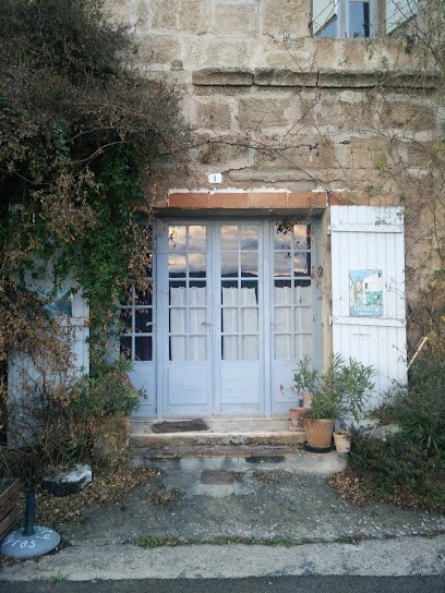LIOUTY, Gîte à Ceyras