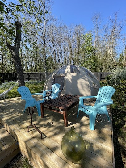 Dôme De La Cascade De Tremigon, Gîte à Combourg