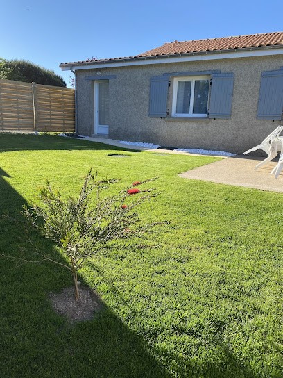 Gîte Puy du Fou Le logis de la l'Ouzinière 4 *, Gîte à Saint-Aubin-des-Ormeaux