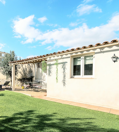 Gite Du Stade, Gîte à Marseille 10