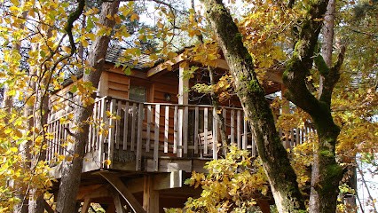La Cachette - Hébergements insolites - Cabanes perchées - Pyramide - Roulotte - Gîte - Spa, Gîte à Rivière-sur-Tarn