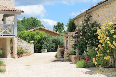 Gîte Du Mas De Brugal, Gîte à Cremps