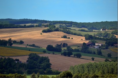 Maison Youkie Farmhouse, Gîte à Saint-Arailles