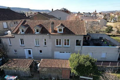 Gite Et Loft Saint Céré LA RIVIERE, Gîte à Saint-Céré
