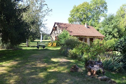 La Bergerie des Treilles, Gîte à Église-Neuve-d'Issac