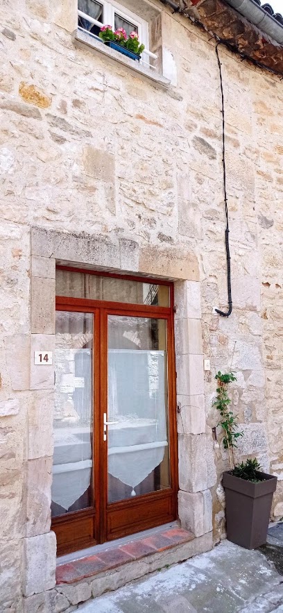 💖Gite L'emiline Location Charmio En Ardèche Pour 2 À 4P Gîte à Vagnas
