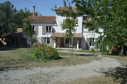 Gîte Saint-Henry : Location de groupe avec piscine dans l'Aude, proche Carcassonne, canal du midi, Saint Ferreol, Occitanie, Gîte à Laurac