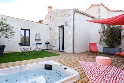 Les Lodges du Quereux, Gîte à Chaillevette