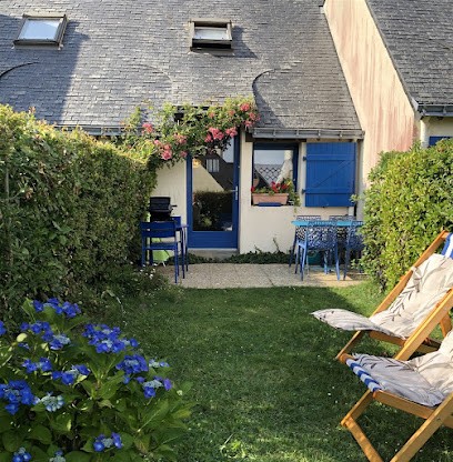 La petite maison bleue de la plage, Gîte à Larmor-Baden