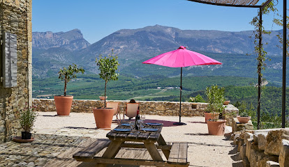Maison Mourai Et Bongat, Gîte à Bourdeaux