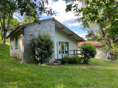Manot Vacances,Gites (Village De Vacances), Gîte à Manot