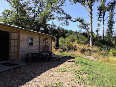Ferme De La Luciole, Gîte à Champs-sur-Tarentaine-Marchal