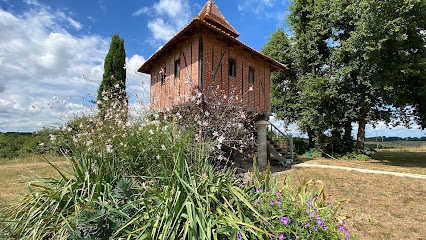 Chambre D'hôtes Dans Un Pigeonnier, Gîte à Monlezun