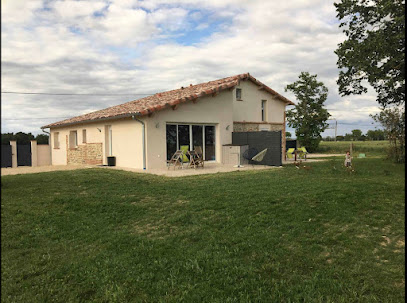 Gîtes Le Petit Et Grand Limouzin, Gîte à Merville
